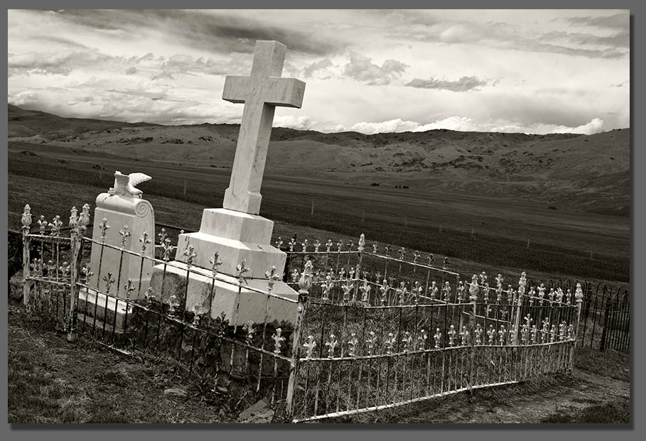 Lonely Graves Nevis Valley